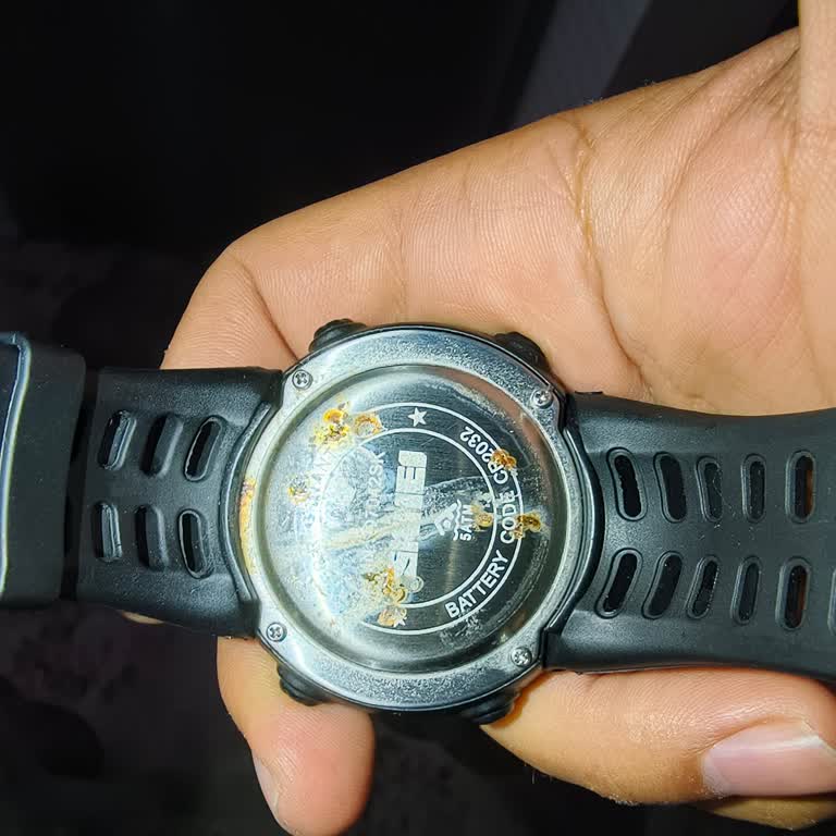 Bir Ayda Paslanan Saatin Değişiminde Yaşadığım Hayal Kırıklığı