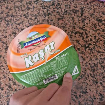 Aldığım Kaşar Peynirinin Tadı Bozuk Çıktı, İade Talep Ediyorum