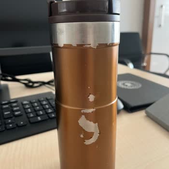 Stanley Termosun Boyası Soyuldu, Garanti Kapsamı Dışında Bırakıldı