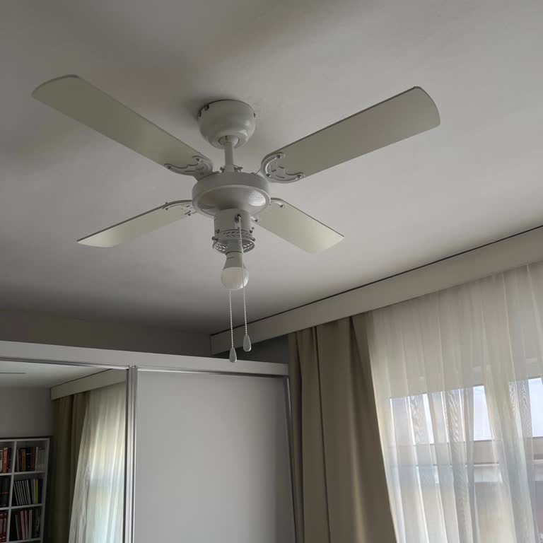 Tavan Vantilatörümün Camı Patladı, Yedek Parça Bulamıyorum