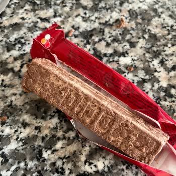 Son Kullanma Tarihi Geçmemiş Çikolatada Bozukluk Ve Eksik Parti Numarası