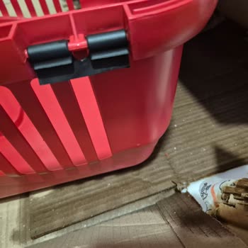 Kırık Ve Yağlı Ürün Teslimatı Sonrası İlgisizlik Ve İade Sorunu