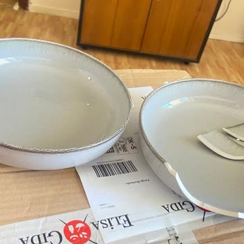 Kırık Tabaklar Yerine Yanlış Ürün Gönderildi Param İade Edilmiyor