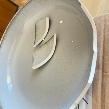 Kırık Tabaklar Yerine Yanlış Ürün Gönderildi Param İade Edilmiyor