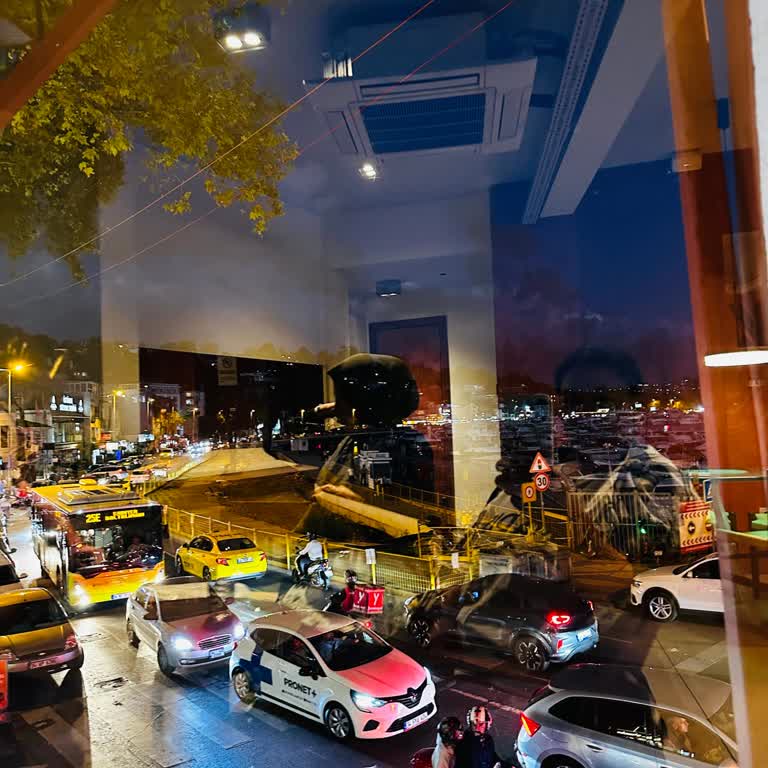 Espressolab İstinye'de Hijyen Ve Tazelik Sorunları Nedeniyle Sağlık Problemi Yaşadım