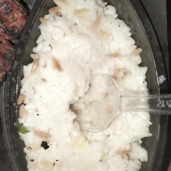 Yanık Tavuk Ve Lapa Pilav Nedeniyle Hayal Kırıklığı