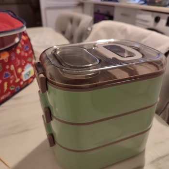 Hokka AVM Kendiliğinden Kırılan Beslenme Kabının değişimini İstiyorum