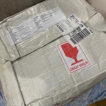 Yurtiçi Kargo İle Gelen Kırık Kolonya Şişeleri