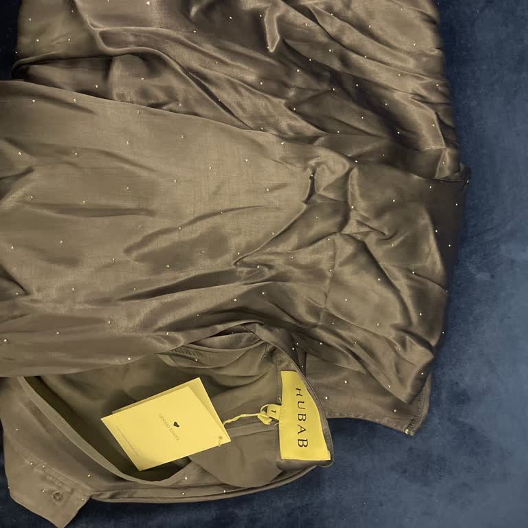 Aldığım Abaya Kırışık Ve Özensiz Geldi İade Veya Değişim Kabul Edilmiyor