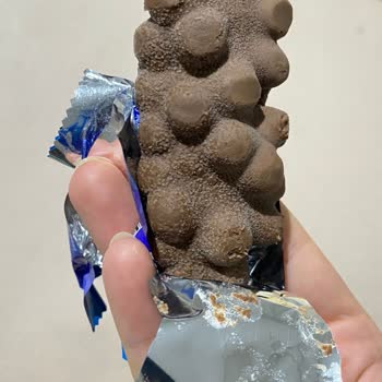 Onur Market'ten Aldığım Küflü Çikolata Hayal Kırıklığı Yarattı