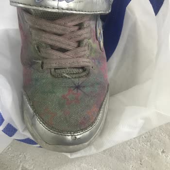 Skechers Çocuk Ayakkabısı İki Ayda Yırtıldı Mağaza Çözüm Sunmadı