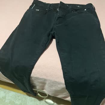 Mavi Mağazasından Alınan Siyah Kotlarda Hızla Renk Solması Ve Mağduriyet