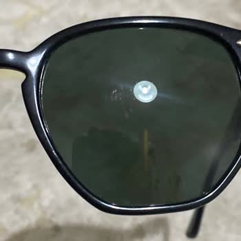 Pahalı Gözlükte Çizik Ve Garanti Hayal Kırıklığı