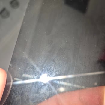 Spigen Ekran Koruyucu Telefonumu Koruyamadı, Ekranım Çatladı