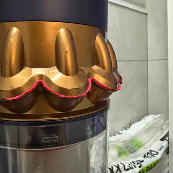 Serviste Çizilen Süpürgem İçin Değişim Talebim Karşılanmadı