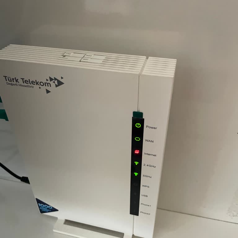 İki Haftadır İnternetsizim, Sorunum Çözülmüyor!