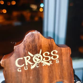 Kırık Gitar İçin Ödediğim Ücretin Tamamı İade Edilmiyor, Mağdur Edildim