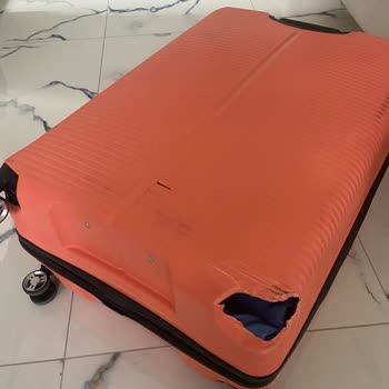 Kısa Sürede Kırılan Valiz İçin İade Talebim Reddedildi