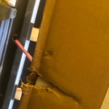 Sıfır Buzdolabı Ezik Geldi Vestel Çözüm Sunmuyor