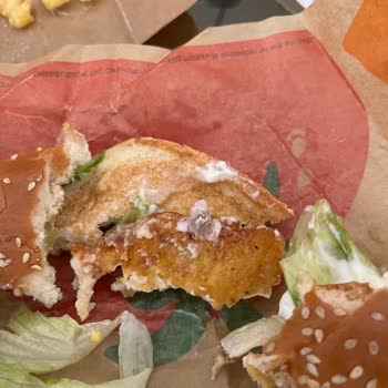 Burger King Siparişimde Karşılaştığım Ciddi Hijyen Sorunu Ve Yetersiz Çözüm