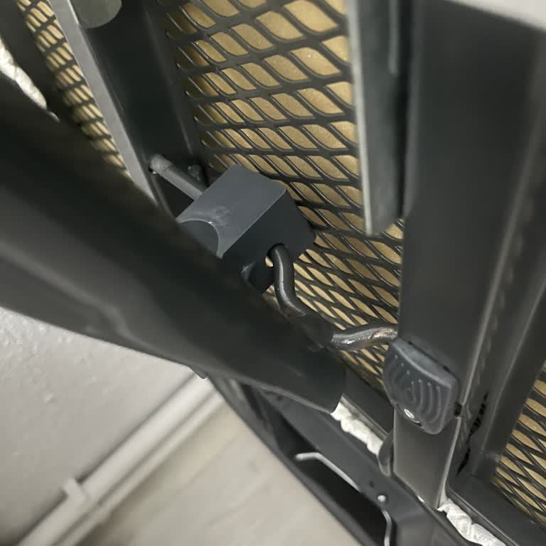 Kumtel Yeni Alınan Ütü Masasının Bağlantı Yerinde Kısa Sürede Arıza Yaşadım