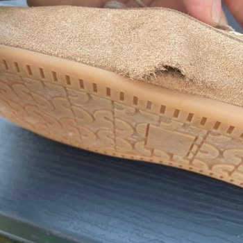 İlk Kullanımda Yırtılan Ayakkabıya İki Kez Ret Cevabı Aldım Mağduriyetim Giderilmiyor