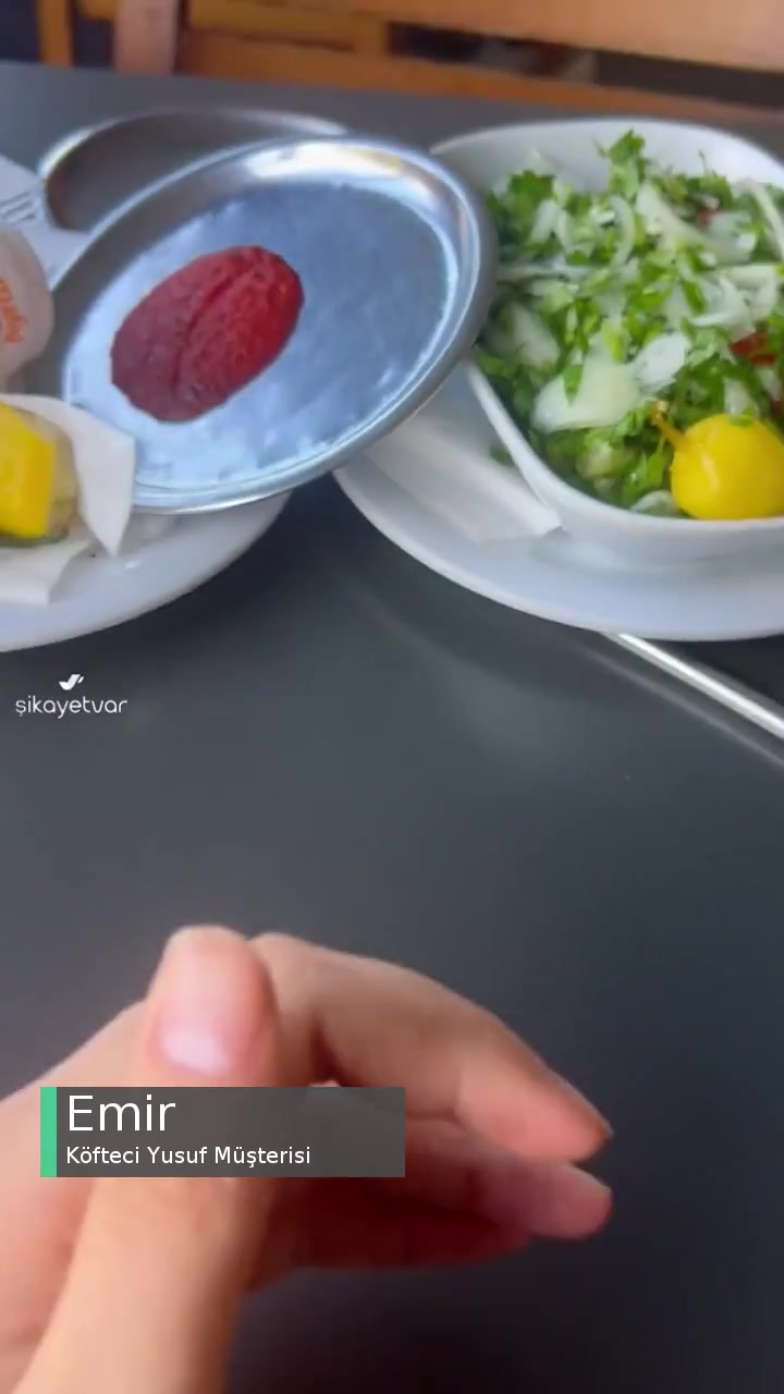 Köfteci Yusuf Maltepe Şubesi İlgisizliği! videonun kapak resmi