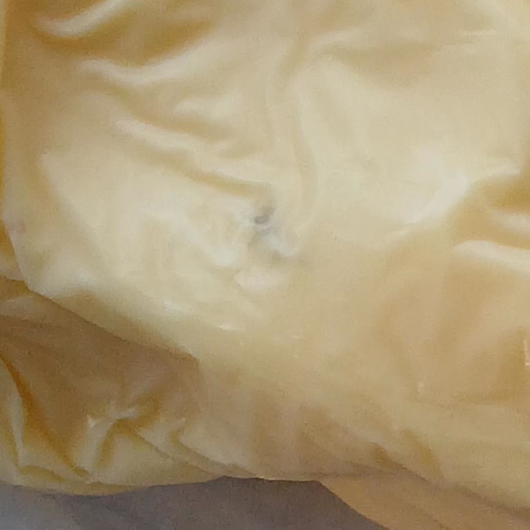 Kebir Süt Ve Süt Ürünleri Gurme Tuzsuz Tereyağında Yabancı Cisim!