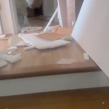 Kelebek Mobilya Montaj Hizmeti Evimi Çöplüğe Çevirdi