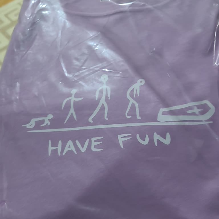 Yanlış T-shirt Gönderimi Doğum Günü Hediyemi Mahvetti Çözüm Bekliyorum