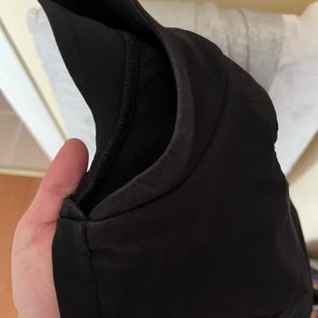 Rexona Invisible Pure Deodorant Kıyafetlerimde Kalıcı Leke Bıraktı