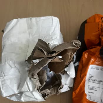 Kargo Sürecinde Zarar Gören Paket İçin Maddi Kayıp Ve Yetersiz Çözüm