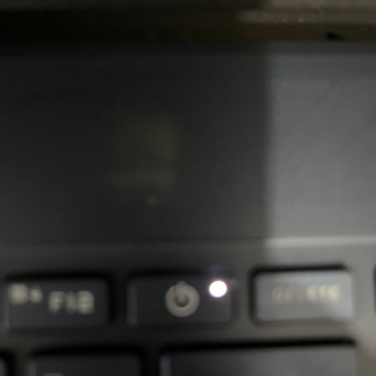 HP Victus Gaming 15 Ekran Sorunu Garanti Kapsamında Çözüm Bekliyor