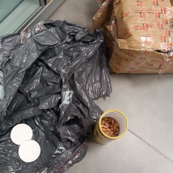 Kargo Taşımasında Hasar Gören Ve Eksik Gelen Kuruyemiş Siparişim İçin Çözüm Bekliyorum