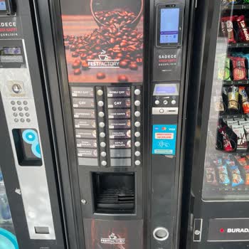 Festfactory Otomat Çayı Boşa Akıttı