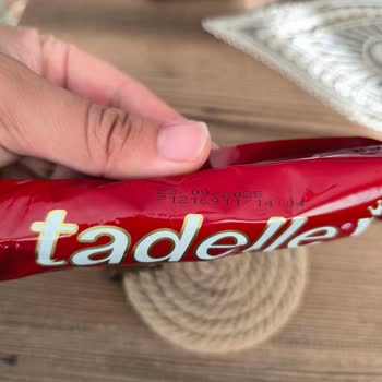 Tarihi Geçmemiş Tadelle Çikolatada Beyazlık Şaşkınlığı