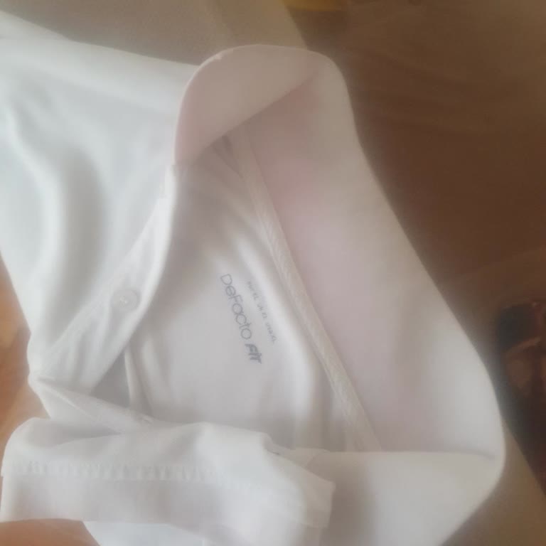 Çamaşır Suyu Kullanımı Sonrası Tişörtümde Renk Değişimi Ve Mağduriyet