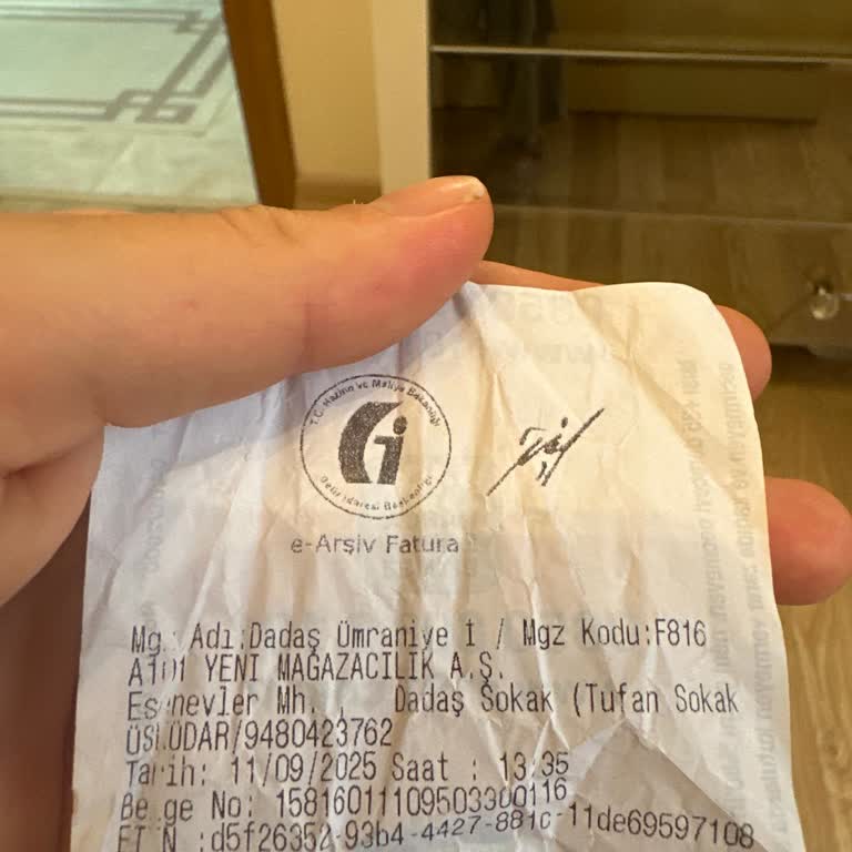 A101 Mağazasında Personelin Küfürlü Ve Rahatsız Edici Davranışları