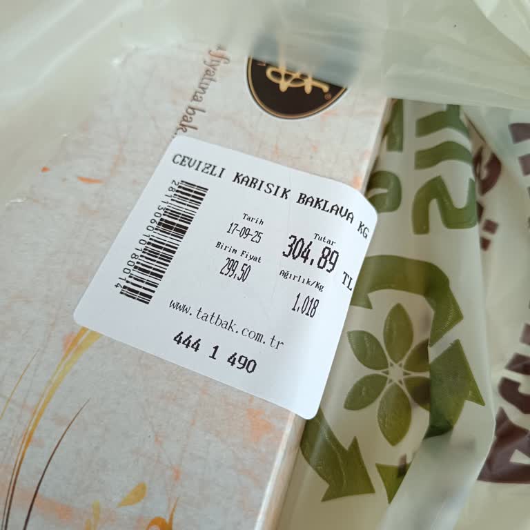 Tatbak Şubesinde Personelin Müşterilere İlgisiz Davranması Hizmeti Aksatıyor