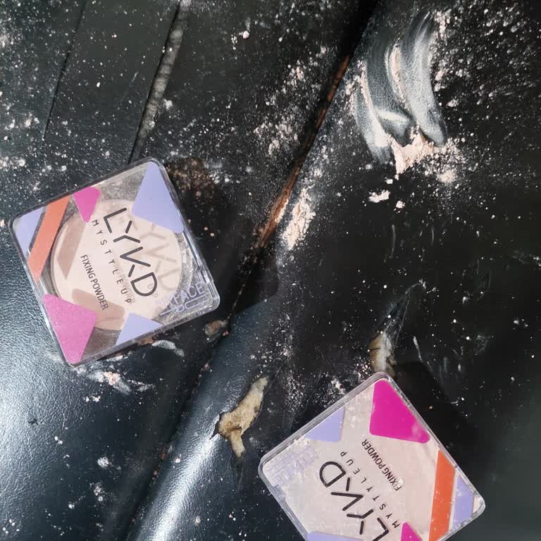 Kırık Gelen Pudralar Ve İade Talebime Yanıt Alamadım