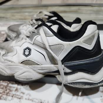 Kısa Sürede Dağılan Ayakkabı Ve Yetersiz İnceleme Süreci