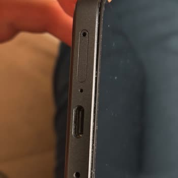 Orijinal Olmayan Ekran Değişimi Sonrası Bitmeyen Kalite Ve Kullanım Sorunları