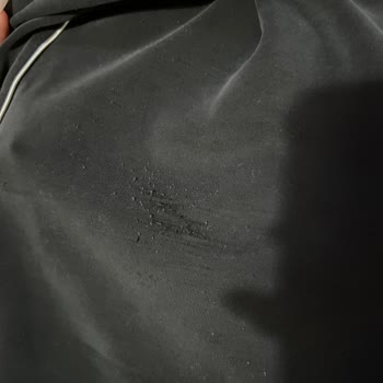 Kısa Sürede Deforme Olan Pantolon Nedeniyle Mağduriyet