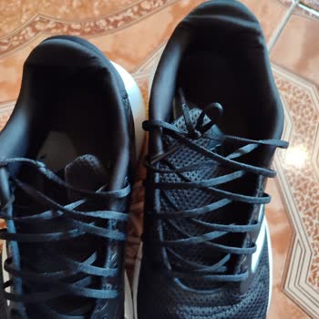 Kısa Sürede Deforme Olan Adidas Ayakkabı İçin FLO'dan Olumsuz Geri Dönüş Aldım