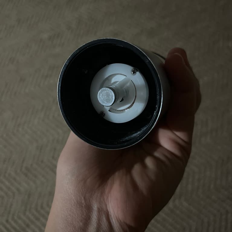 Sıfır Alınan Tuz Öğütücü Hiç Çalışmadı Ve Kullanılamıyor