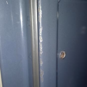 Arçelik Fırında Sürekli Boya Dökülmesi Ve Çözüm Talebi