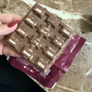 Taze Çikolatada Beklenmedik Beyazlaşma Ve Karamel Sorunu