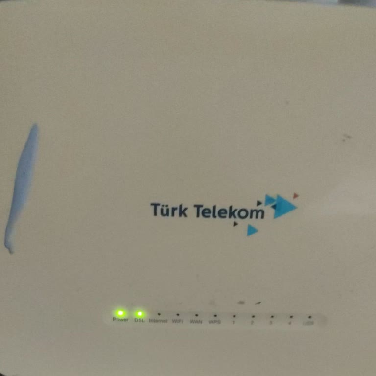 10 Gündür Süren İnternet Kesintisine Çözüm Bekliyorum