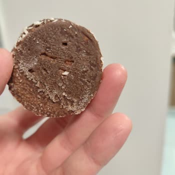 Aldığım Bisküvi Bozuk Çıktı, Garanti Ve İade Bilgisi Yok