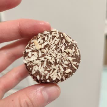 Aldığım Bisküvi Bozuk Çıktı, Garanti Ve İade Bilgisi Yok